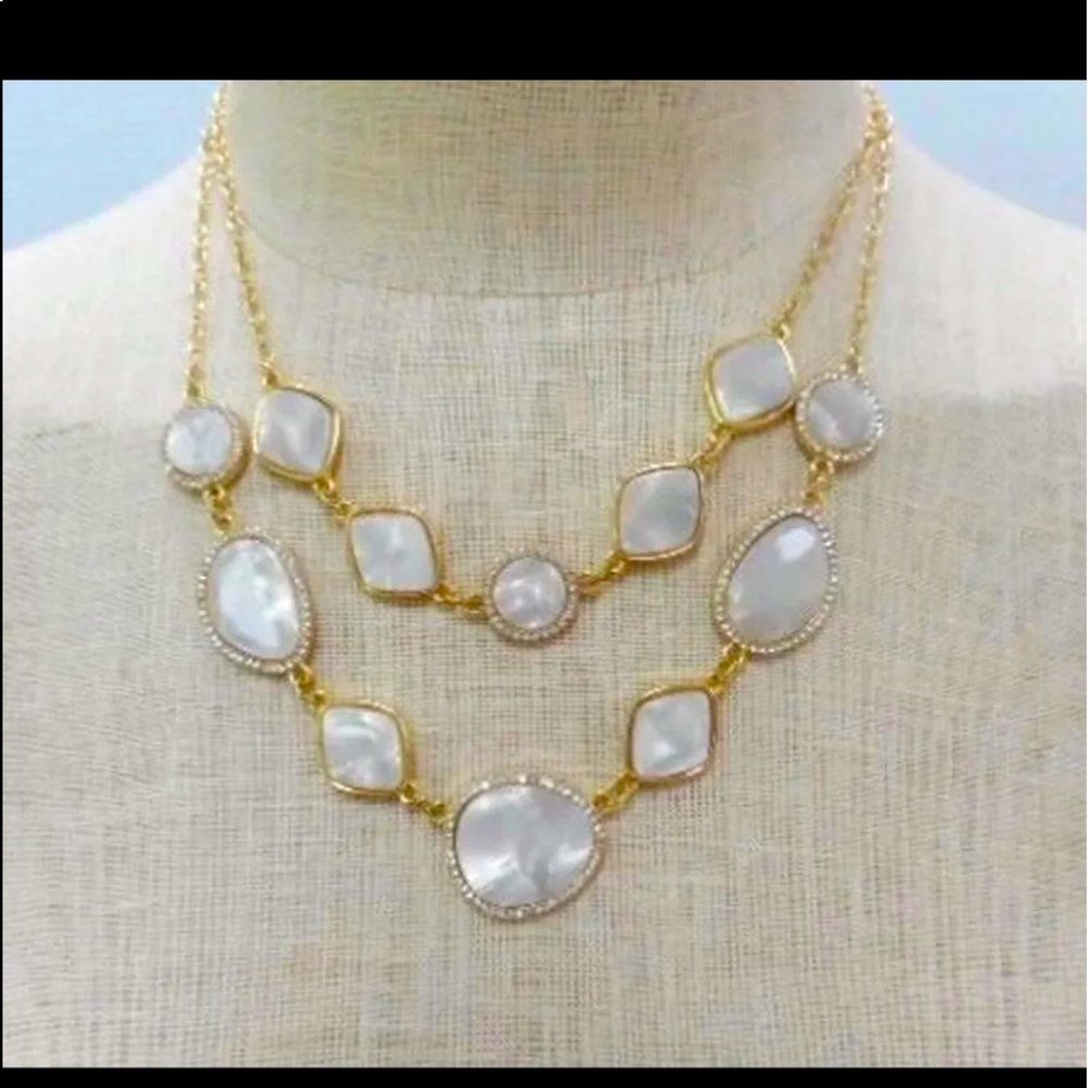 New York White Stone necklace